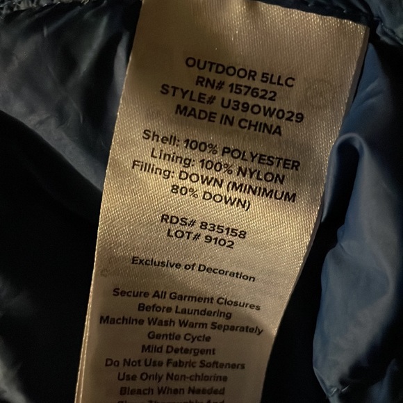 Eddie Bauer Lightweight Puffer Jacket - Picture 11 of 11